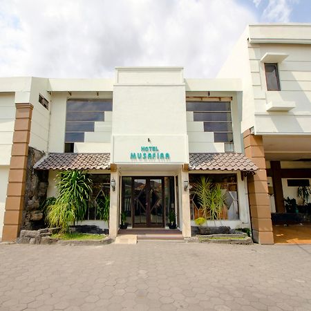 Oyo 1683 Hotel Musafira Syariah Γιογκιακάρτα Εξωτερικό φωτογραφία