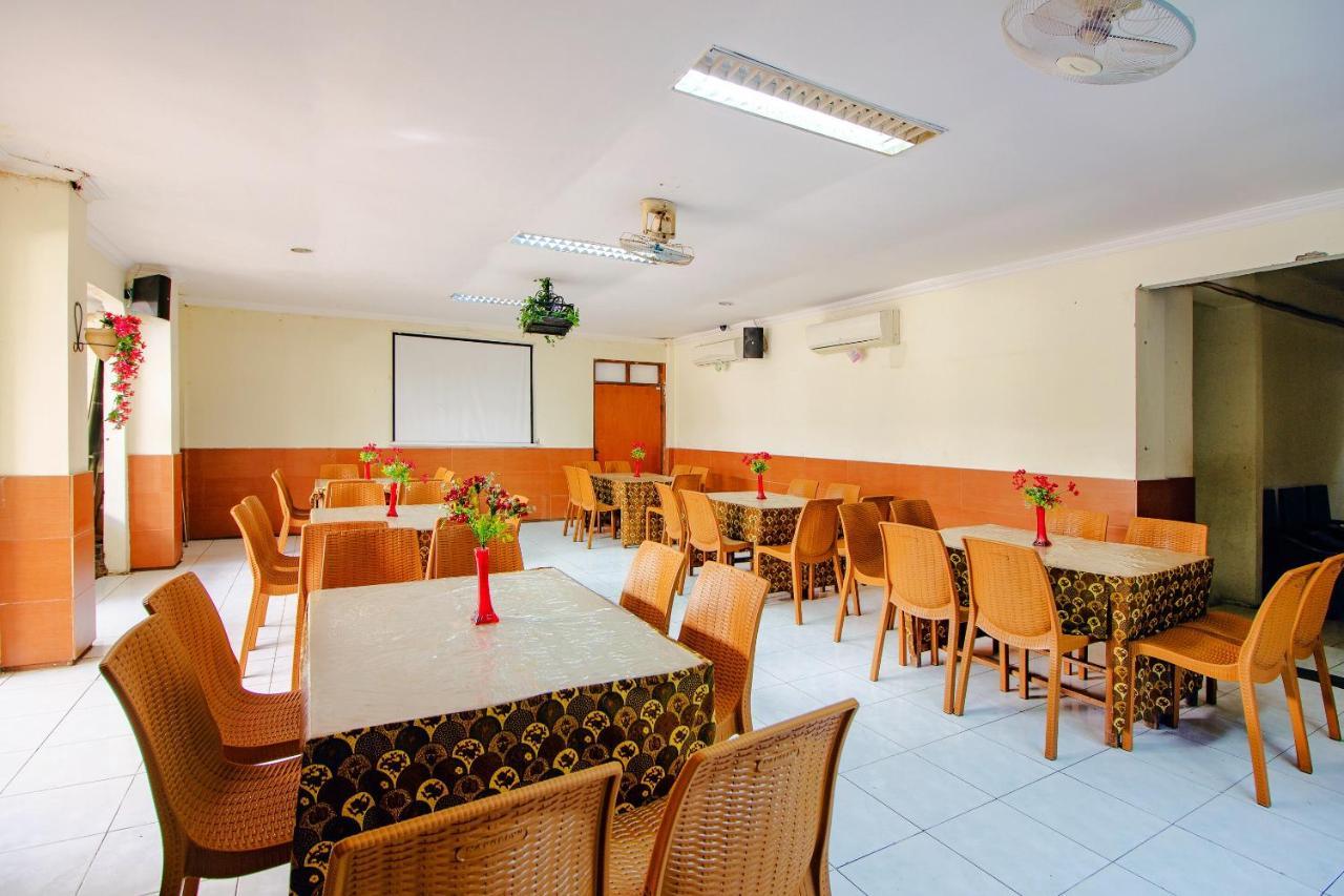 Oyo 1683 Hotel Musafira Syariah Γιογκιακάρτα Εξωτερικό φωτογραφία