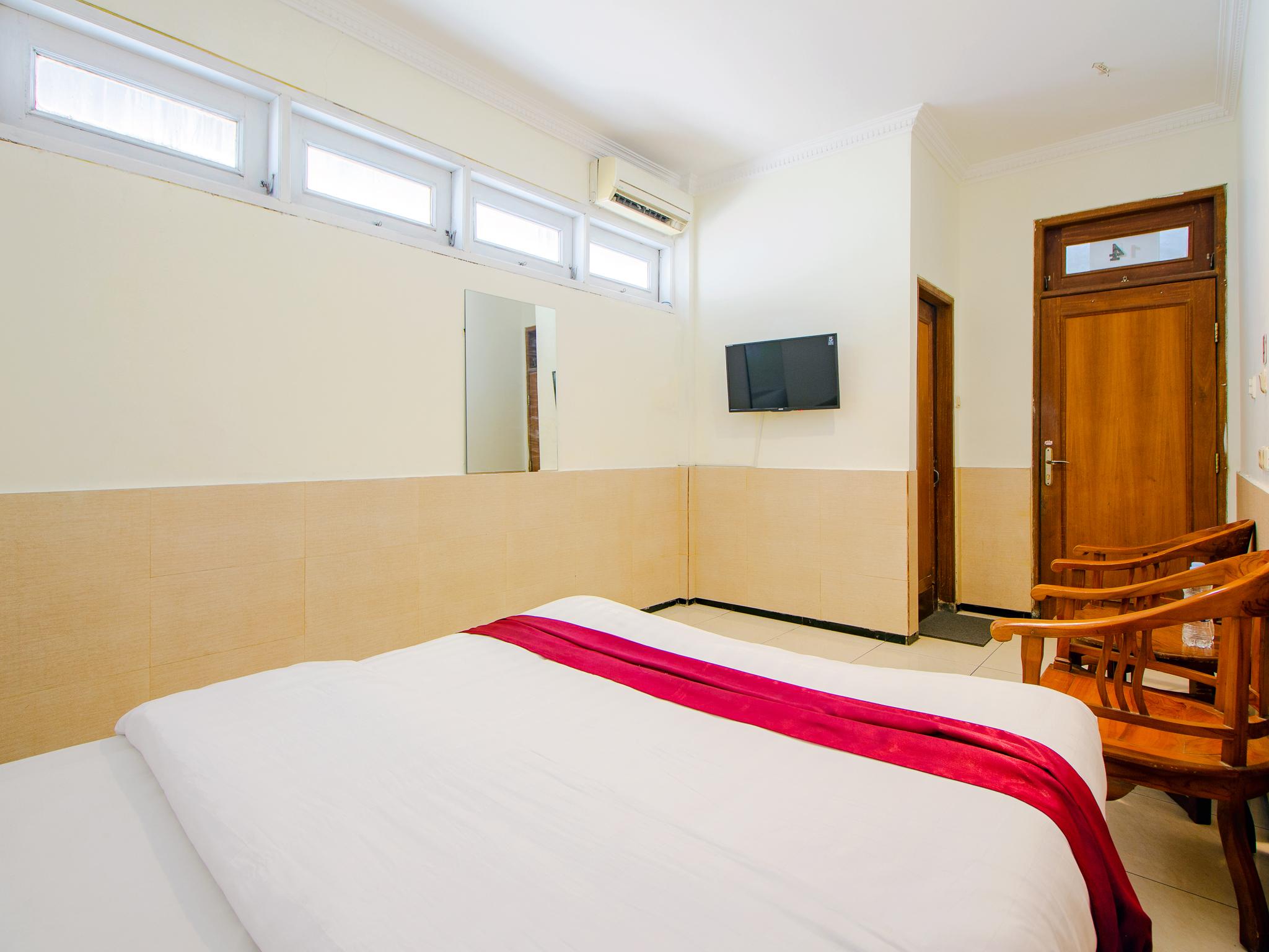 Oyo 1683 Hotel Musafira Syariah Γιογκιακάρτα Εξωτερικό φωτογραφία