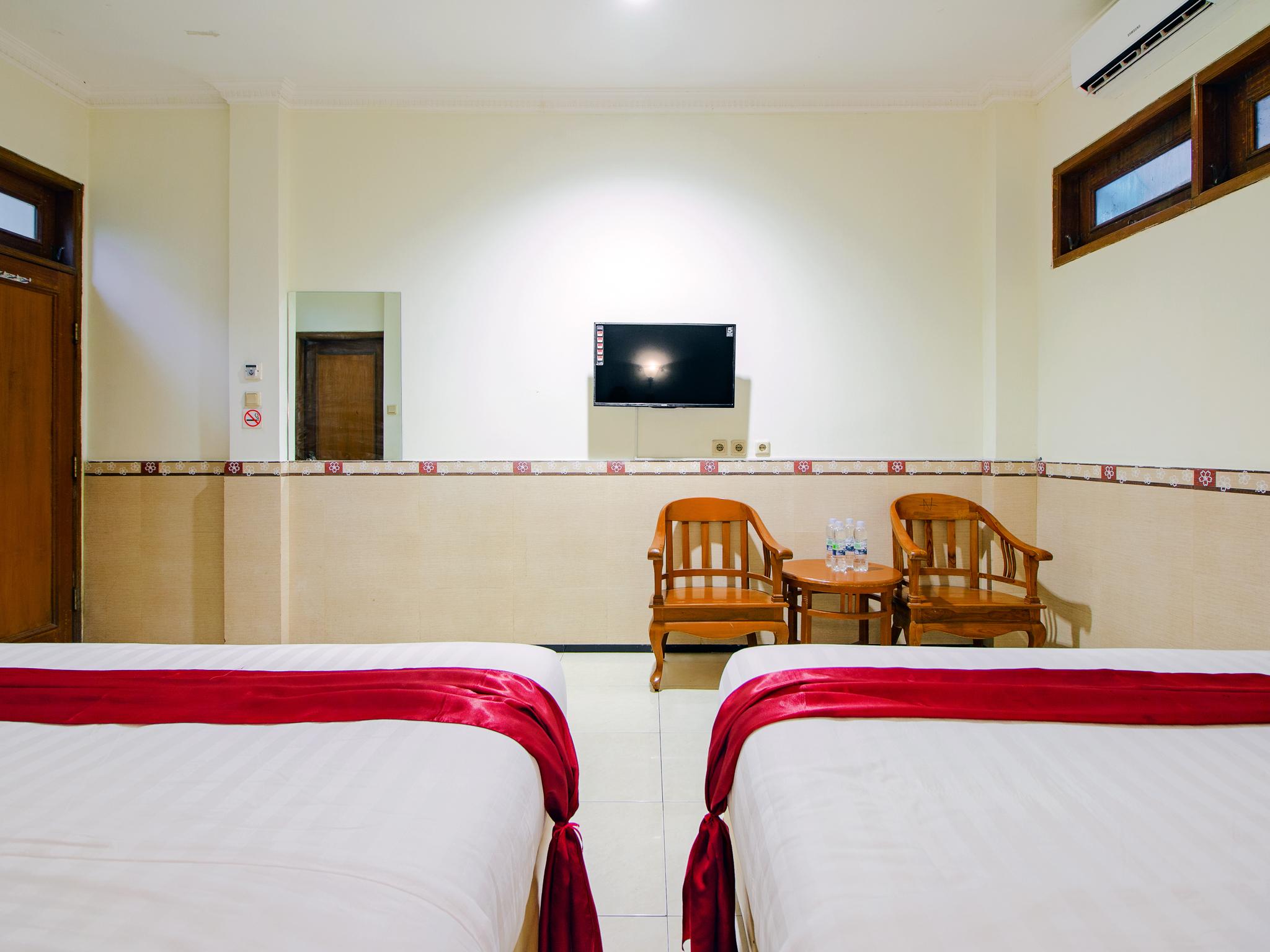 Oyo 1683 Hotel Musafira Syariah Γιογκιακάρτα Εξωτερικό φωτογραφία