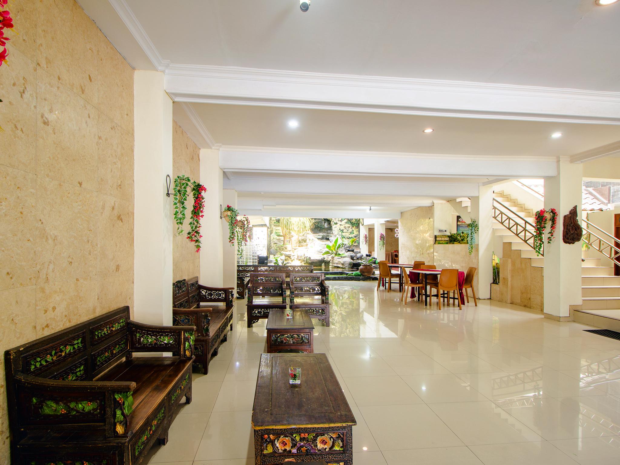 Oyo 1683 Hotel Musafira Syariah Γιογκιακάρτα Εξωτερικό φωτογραφία