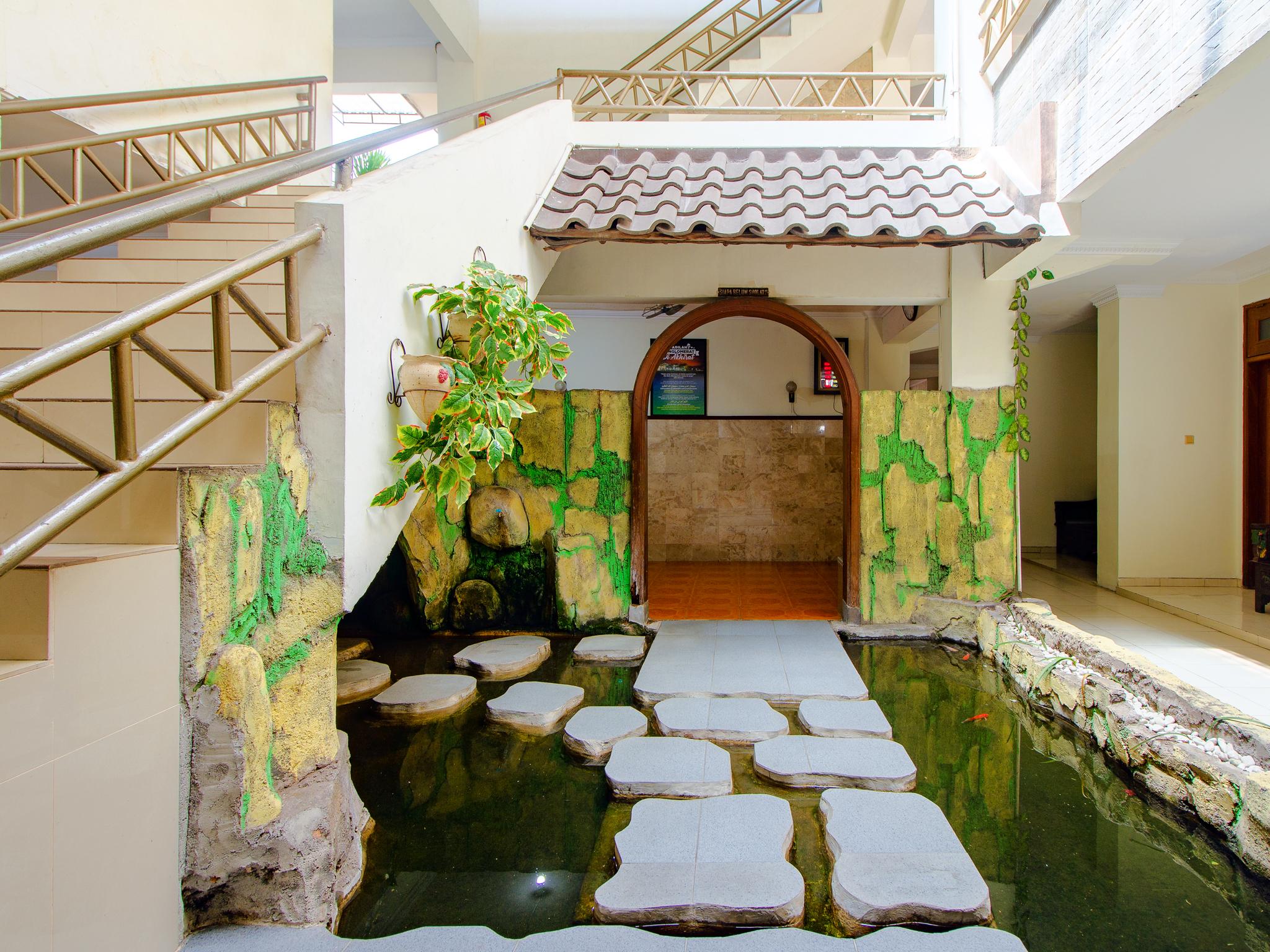 Oyo 1683 Hotel Musafira Syariah Γιογκιακάρτα Εξωτερικό φωτογραφία