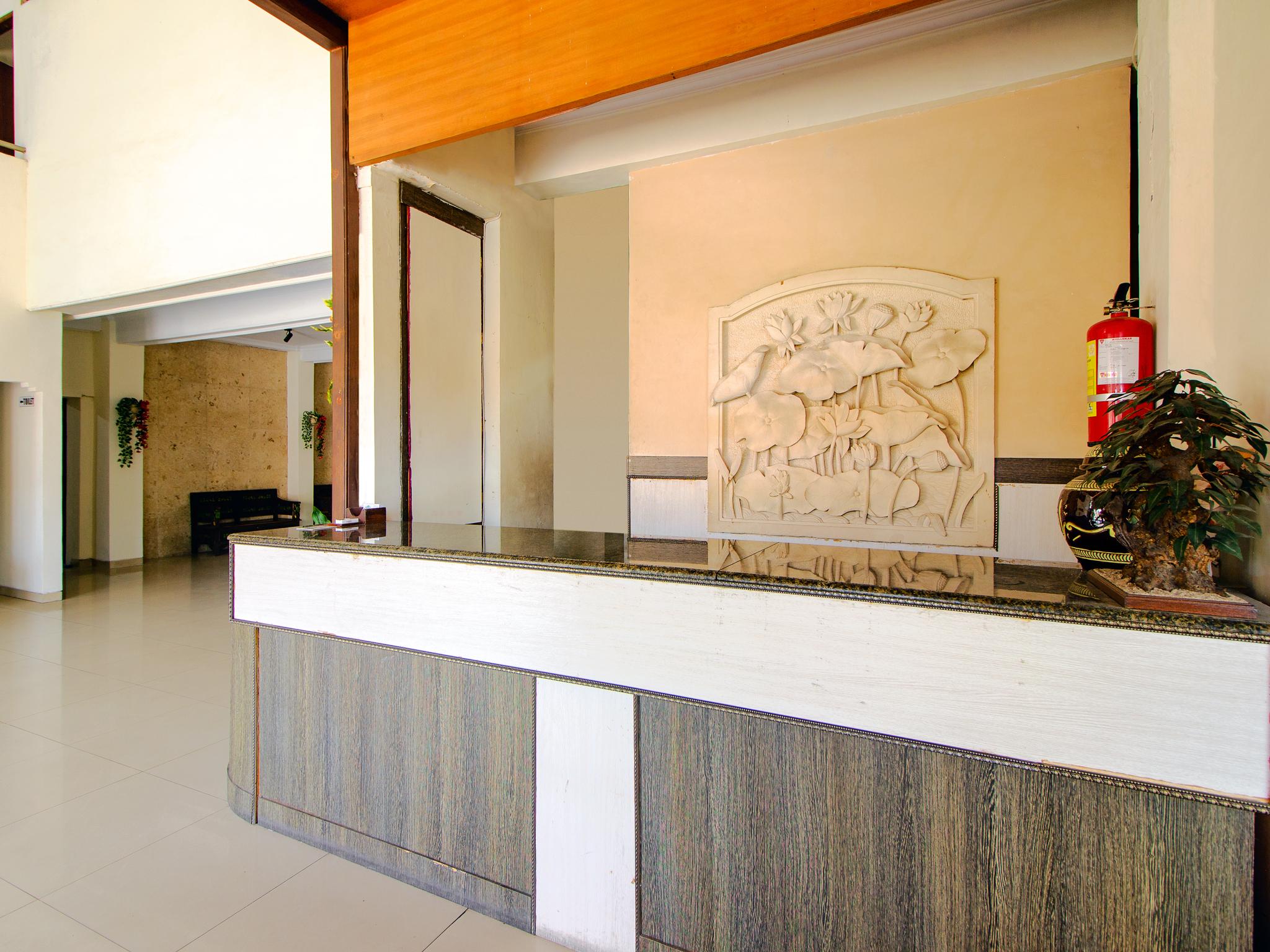 Oyo 1683 Hotel Musafira Syariah Γιογκιακάρτα Εξωτερικό φωτογραφία
