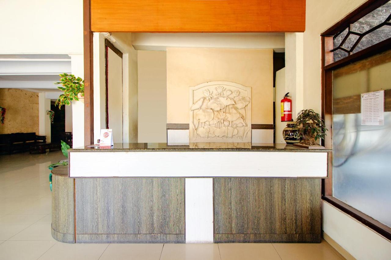 Oyo 1683 Hotel Musafira Syariah Γιογκιακάρτα Εξωτερικό φωτογραφία