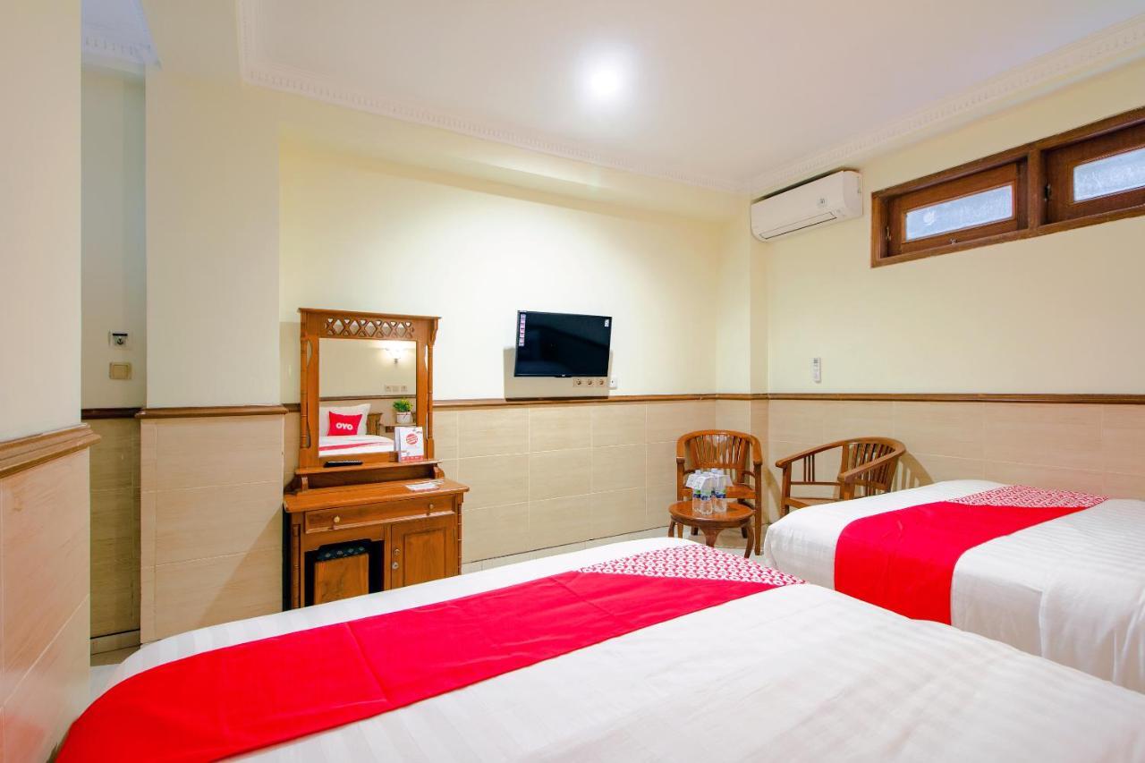 Oyo 1683 Hotel Musafira Syariah Γιογκιακάρτα Εξωτερικό φωτογραφία